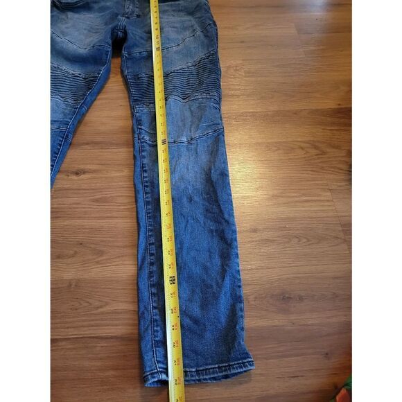 Men's True Religion Relaxed Skinny Jeans‎ - Picture 9 of 9